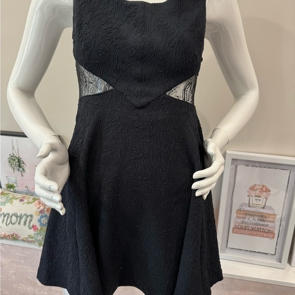 Free People Brooklyn Mini in black Sz : S - Picture 7 of 10